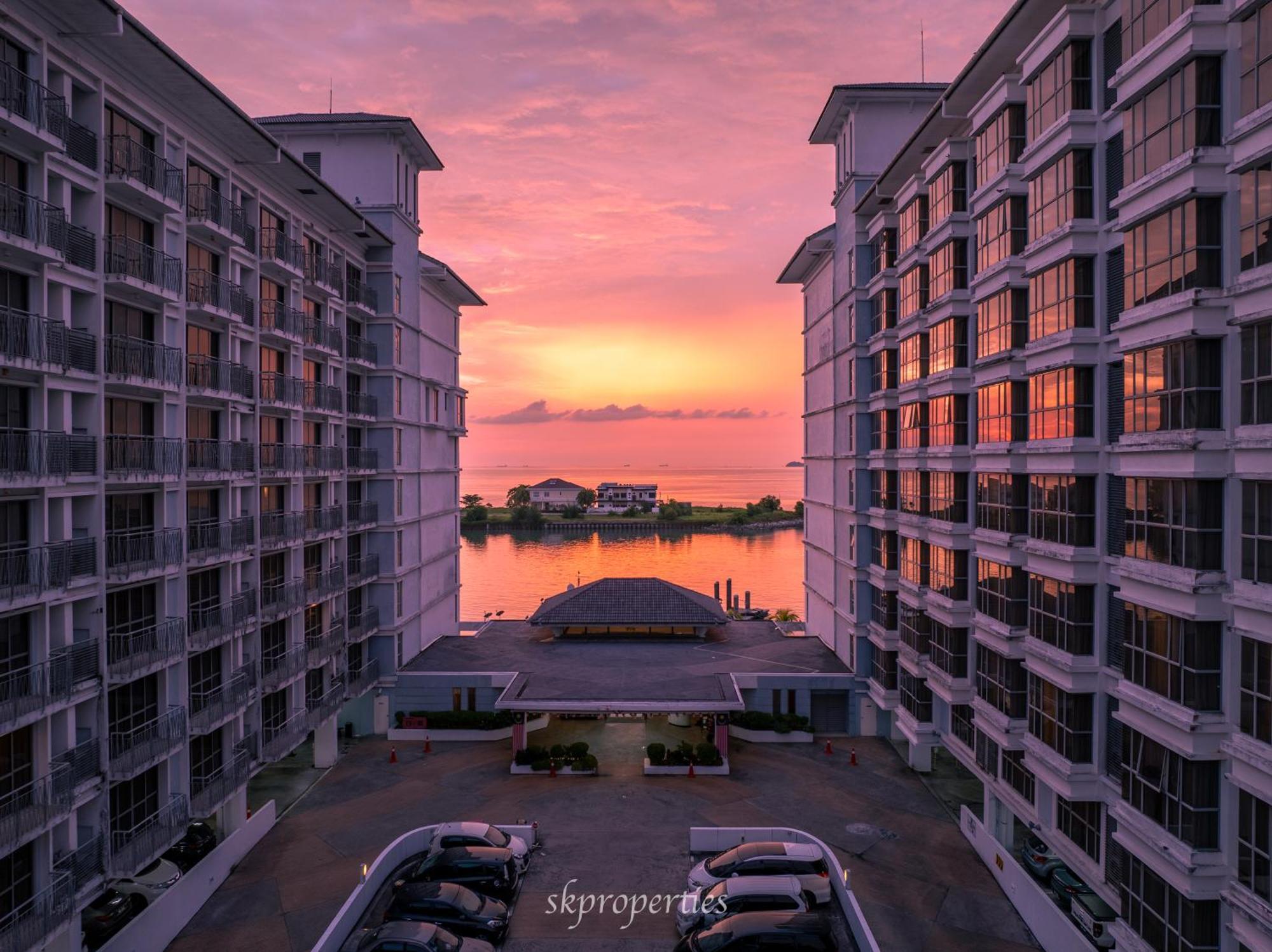 Seaview Suites At Admiral Bay Port Dickson Extérieur photo